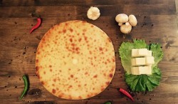 Осетинские пироги с моцареллой и осетинским сыром 